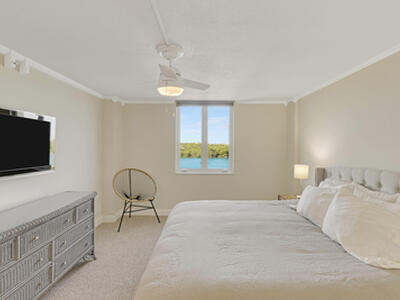 375 Beach Road, Tequesta, FL 33469