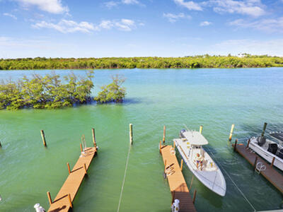 375 Beach Road, Tequesta, FL 33469