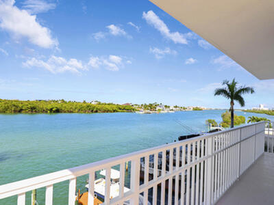 375 Beach Road, Tequesta, FL 33469