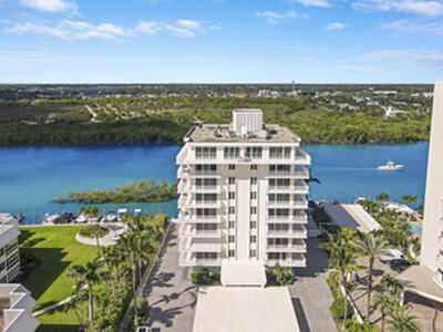 375 Beach Road, Tequesta, FL 33469