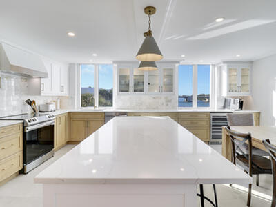 375 Beach Road, Tequesta, FL 33469