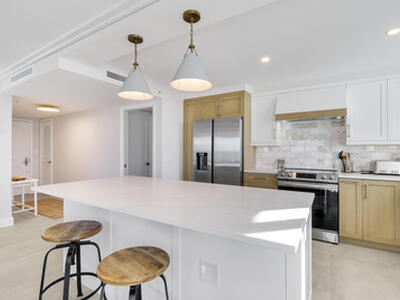 375 Beach Road, Tequesta, FL 33469