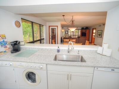 135 Brackenwood Road, Palm Beach Gardens, FL 33418