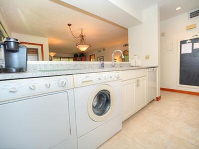 135 Brackenwood Road, Palm Beach Gardens, FL 33418