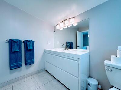 3241 NE 15th Street, Pompano Beach, FL 33062