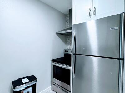 3241 NE 15th Street, Pompano Beach, FL 33062