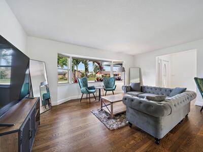 1342 Essex Drive, Wellington, FL 33414