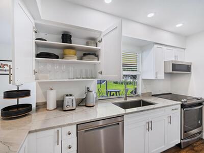 1342 Essex Drive, Wellington, FL 33414