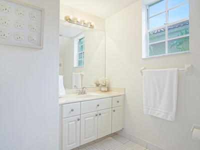 8176 Quail Meadow Way, West Palm Beach, FL 33412