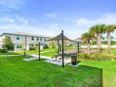 4062 Hot Springs Avenue, Palm Springs, FL 33461