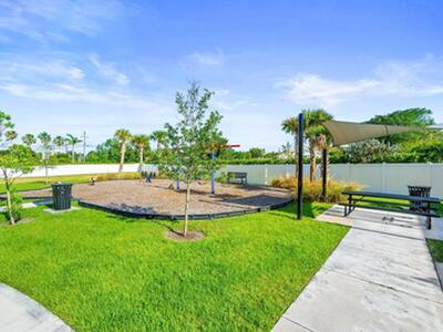 4062 Hot Springs Avenue, Palm Springs, FL 33461