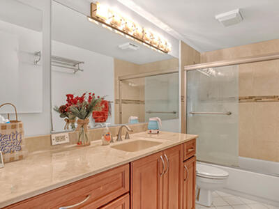 5103 51st Way, West Palm Beach, FL 33409