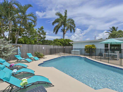 2293 Edgewater Drive