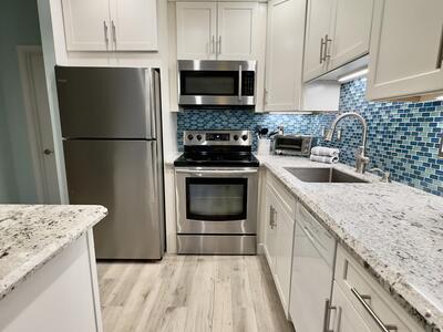 1960 NE 1st Street, Deerfield Beach, FL 33441