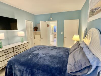 1960 NE 1st Street, Deerfield Beach, FL 33441