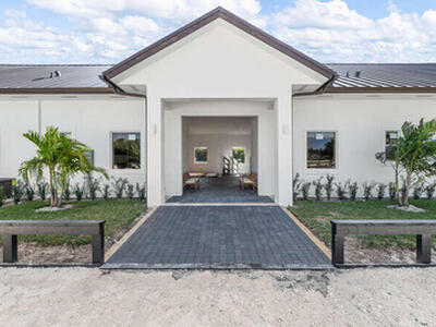 2889 E Appaloosa Trail E, Wellington, FL 33414