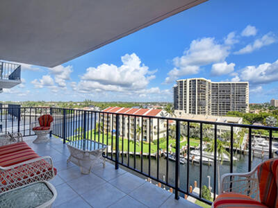 4750 S Ocean Boulevard, Highland Beach, FL 33487