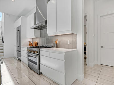 703 NE 5th Street, Delray Beach, FL 33483