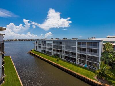 896 N Federal Highway, Lantana, FL 33462