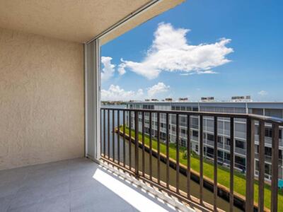 896 N Federal Highway, Lantana, FL 33462