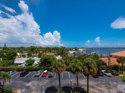 896 N Federal Highway, Lantana, FL 33462