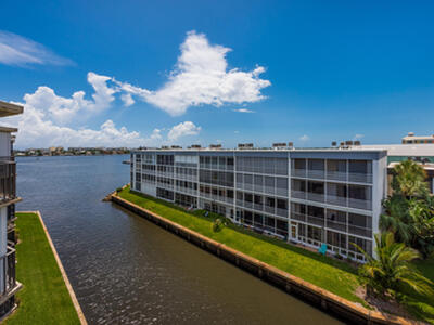 896 N Federal Highway, Lantana, FL 33462