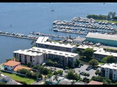 896 N Federal Highway, Lantana, FL 33462