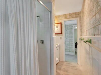 301 NW 3rd Court, Boca Raton, FL 33432