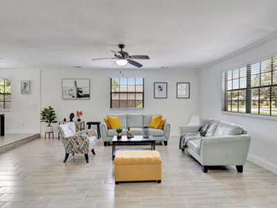 691 NW Sharpe Street, Port Saint Lucie, FL 34983