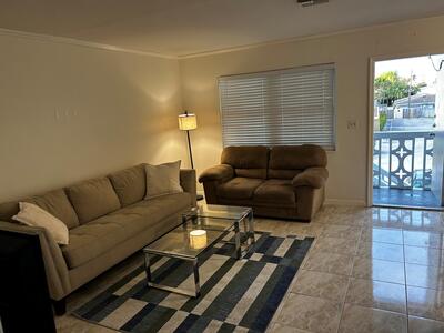 3220 NE 10th Street, Pompano Beach, FL 33062