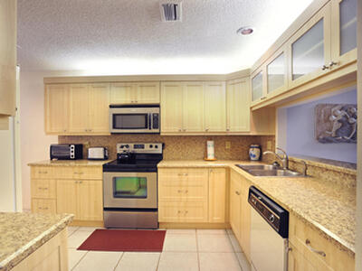 896 Windermere Way, Palm Beach Gardens, FL 33418