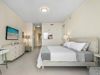 3100 N Ocean Drive, Singer Island, FL 33404