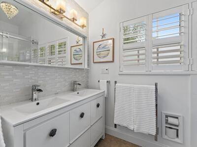 460 Sunrise Way, Juno Beach, FL 33408