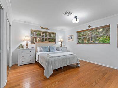 460 Sunrise Way, Juno Beach, FL 33408