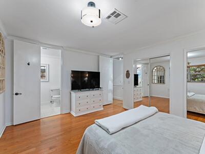 460 Sunrise Way, Juno Beach, FL 33408