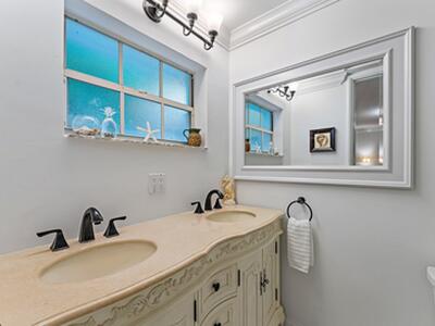 460 Sunrise Way, Juno Beach, FL 33408