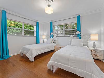 460 Sunrise Way, Juno Beach, FL 33408