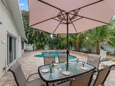 460 Sunrise Way, Juno Beach, FL 33408