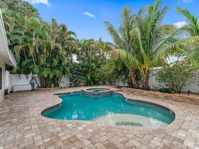 460 Sunrise Way, Juno Beach, FL 33408