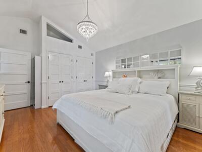 460 Sunrise Way, Juno Beach, FL 33408