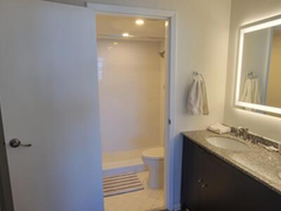 5440 N Ocean Drive, Singer Island, FL 33404