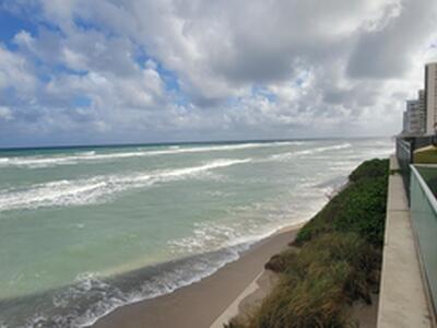 5440 N Ocean Drive, Singer Island, FL 33404