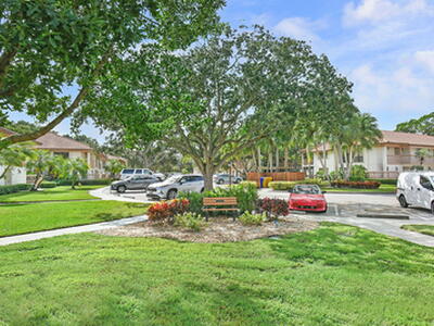 460 Brackenwood Lane S, Palm Beach Gardens, FL 33418