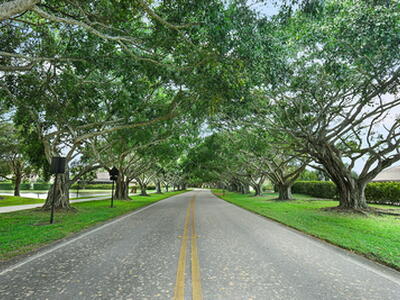 460 Brackenwood Lane S, Palm Beach Gardens, FL 33418