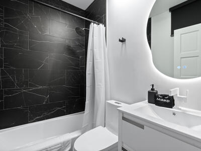 516 Royal Plaza Drive, Fort Lauderdale, FL 33301