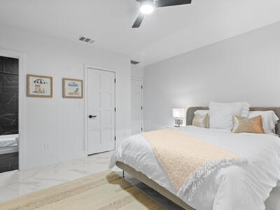 516 Royal Plaza Drive, Fort Lauderdale, FL 33301