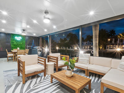 516 Royal Plaza Drive, Fort Lauderdale, FL 33301