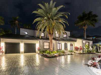 516 Royal Plaza Drive, Fort Lauderdale, FL 33301