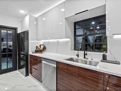 516 Royal Plaza Drive, Fort Lauderdale, FL 33301