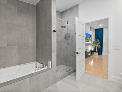 516 Royal Plaza Drive, Fort Lauderdale, FL 33301